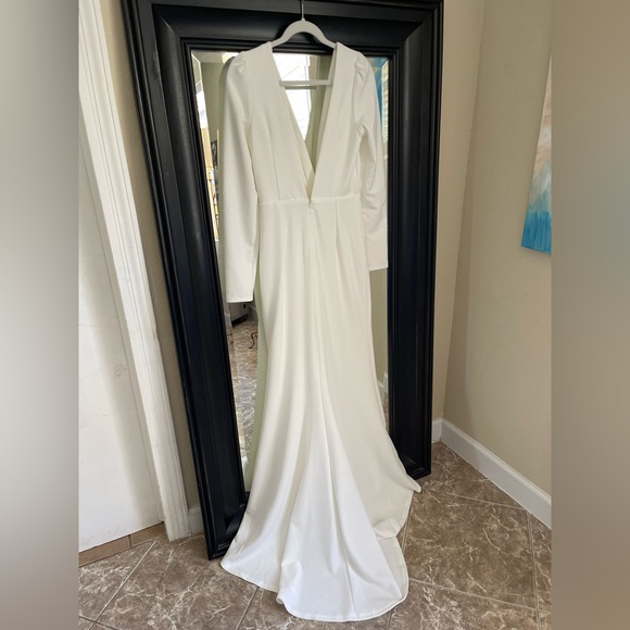 Lulus Stunning Romance‎ White Long Sleeve Mermaid Maxi Dress Size Medium - Picture 9 of 13